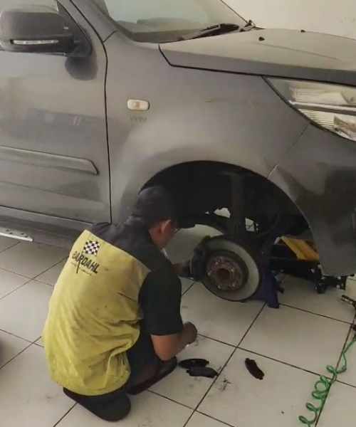 Galeri Berkah Jaya Motor (9) Galeri Berkah Jaya Motor (9)